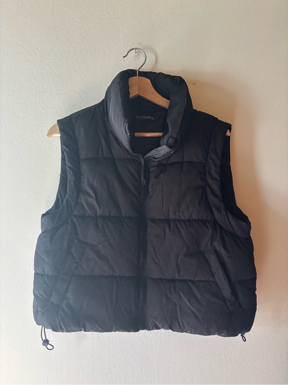 Black Cropped Puffer Vest - Sleeveless Quilted Jacket